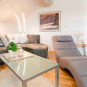 Apartment Zur Schönen Aussicht, Hutthurm